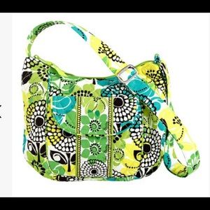 Vera Bradley fabric Clare in Lime’s Up. Crossbody or shoulder bag. Like new!